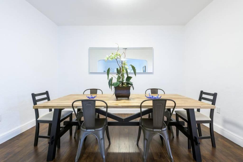 Casa Havana Renovated 3 2-near Brickell&downtown * Miami